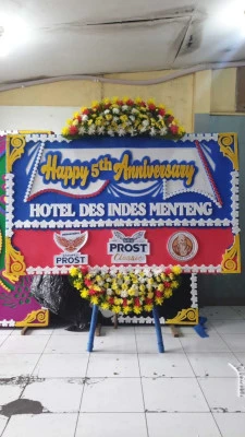 Papan Bunga di Gelora
