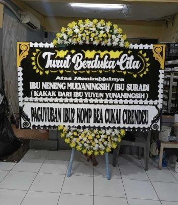 Papan Bunga di Gelora