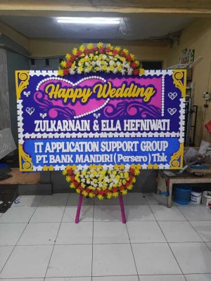 Papan Bunga di Gelora